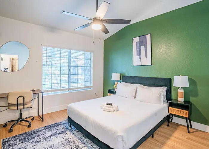 Near Tpc Golf Balcony Pool Parking Wd Wifi Apartment *