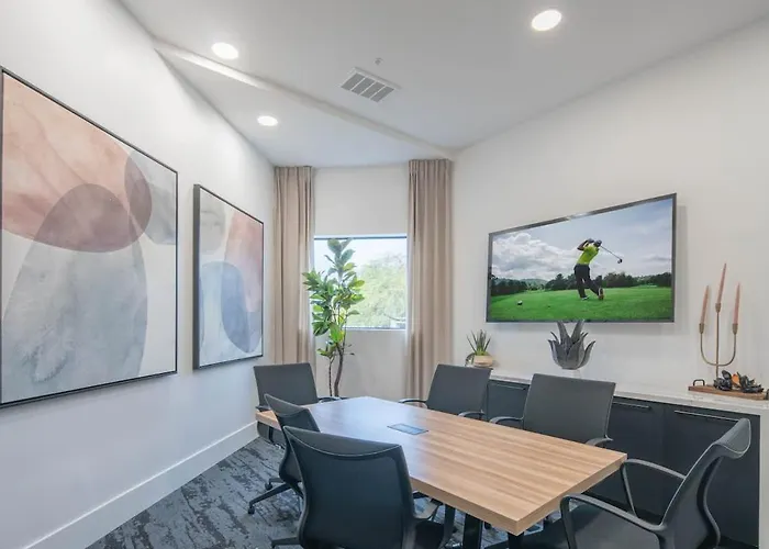 Near Tpc Golf Balcony Pool Parking Wd Wifi Scottsdale