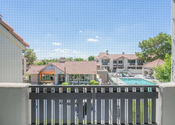 Near Tpc Golf Balcony Pool Parking Wd Wifi Apartment Scottsdale