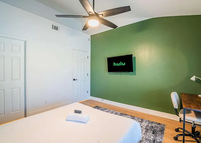 Near Tpc Golf Balcony Pool Parking Wd Wifi *